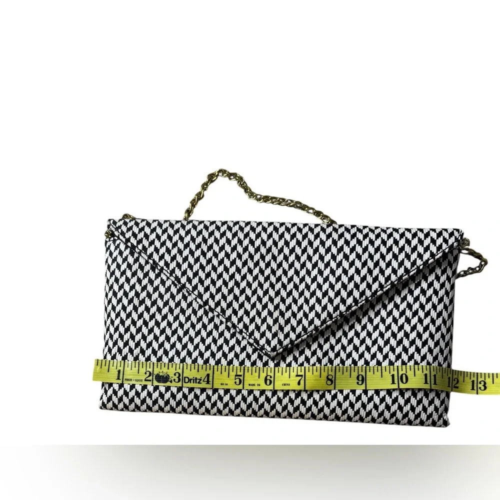 J Crew Black White Woven Envelope Clutch Gold‎ Chain